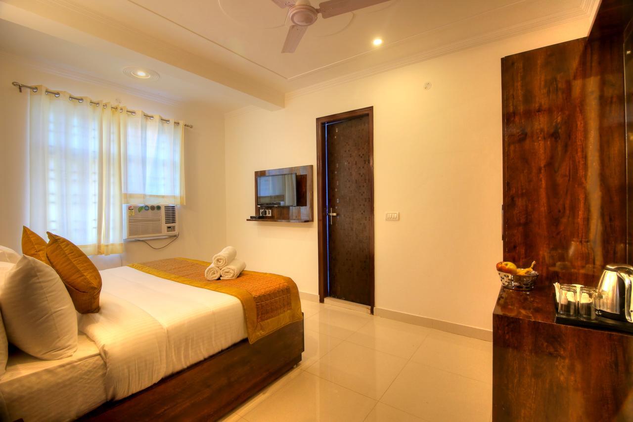 Airport Hotel Ark Of Avalon New Delhi Exterior foto