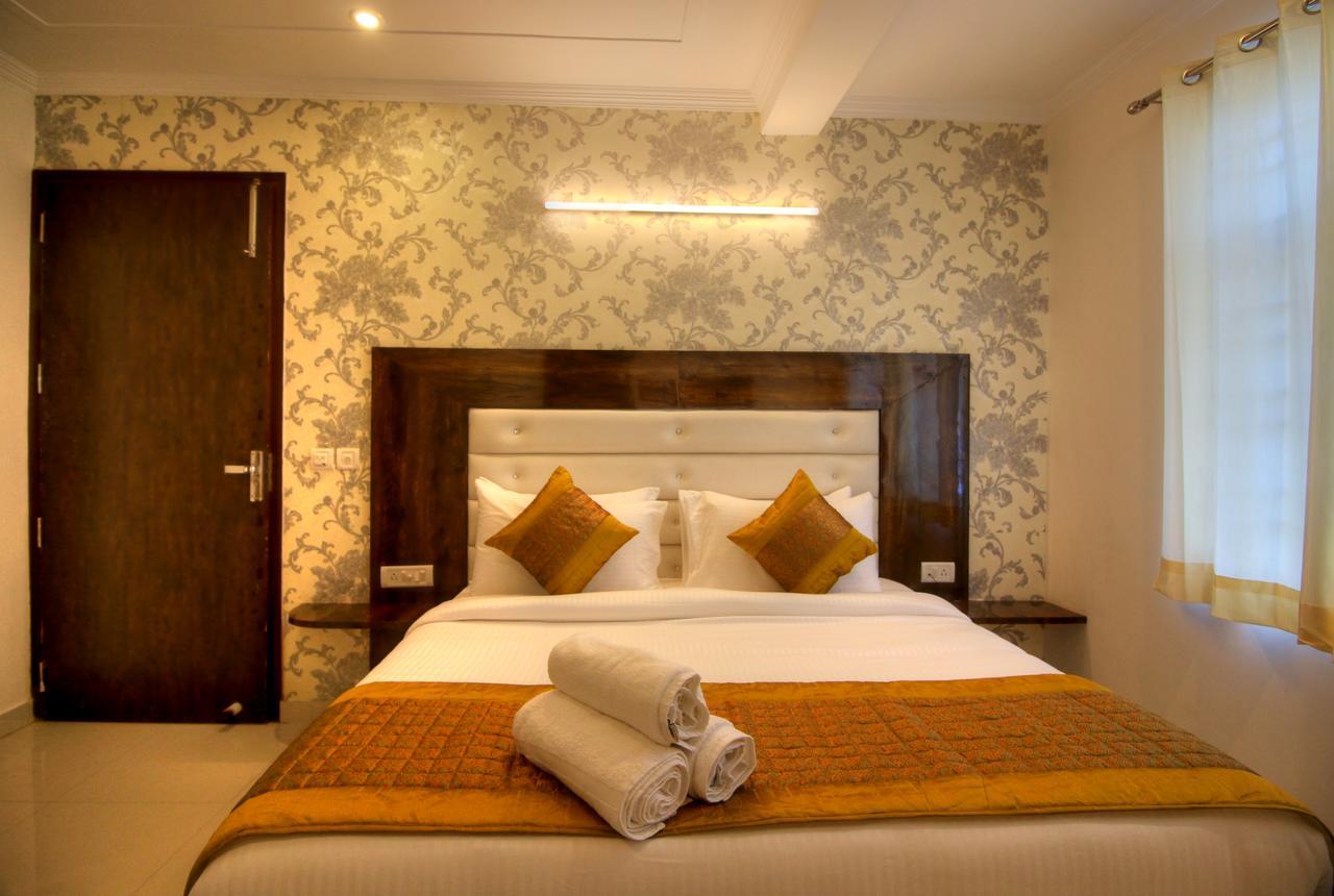 Airport Hotel Ark Of Avalon New Delhi Exterior foto