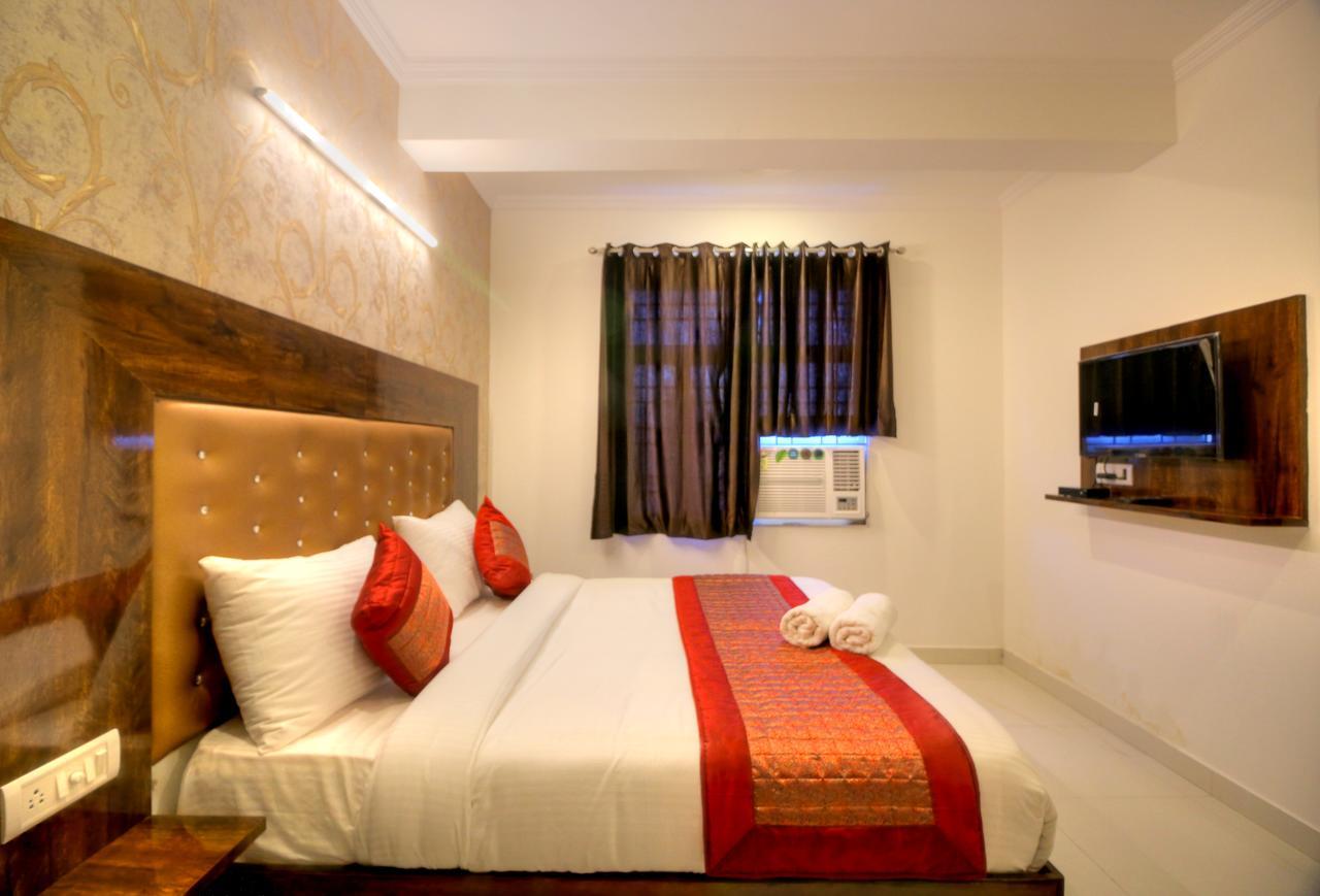 Airport Hotel Ark Of Avalon New Delhi Exterior foto